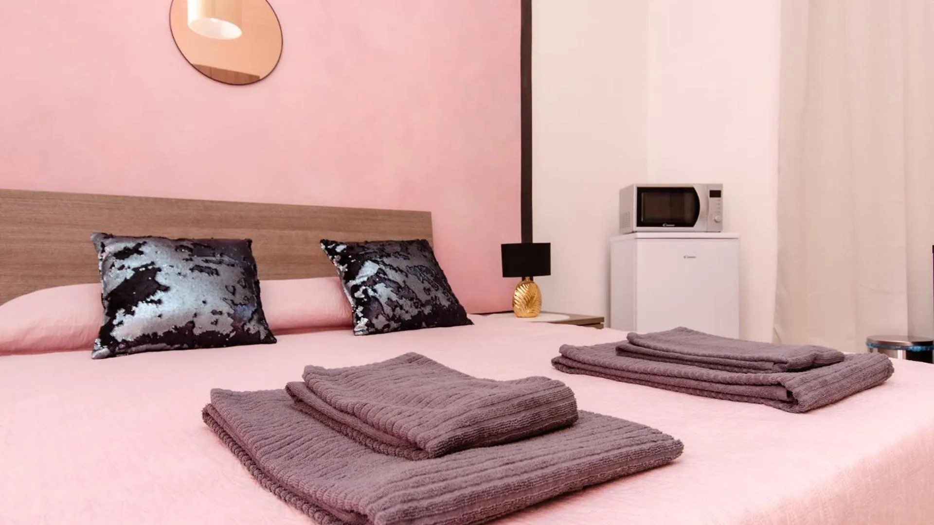 Privat bolig Pink Room Milano