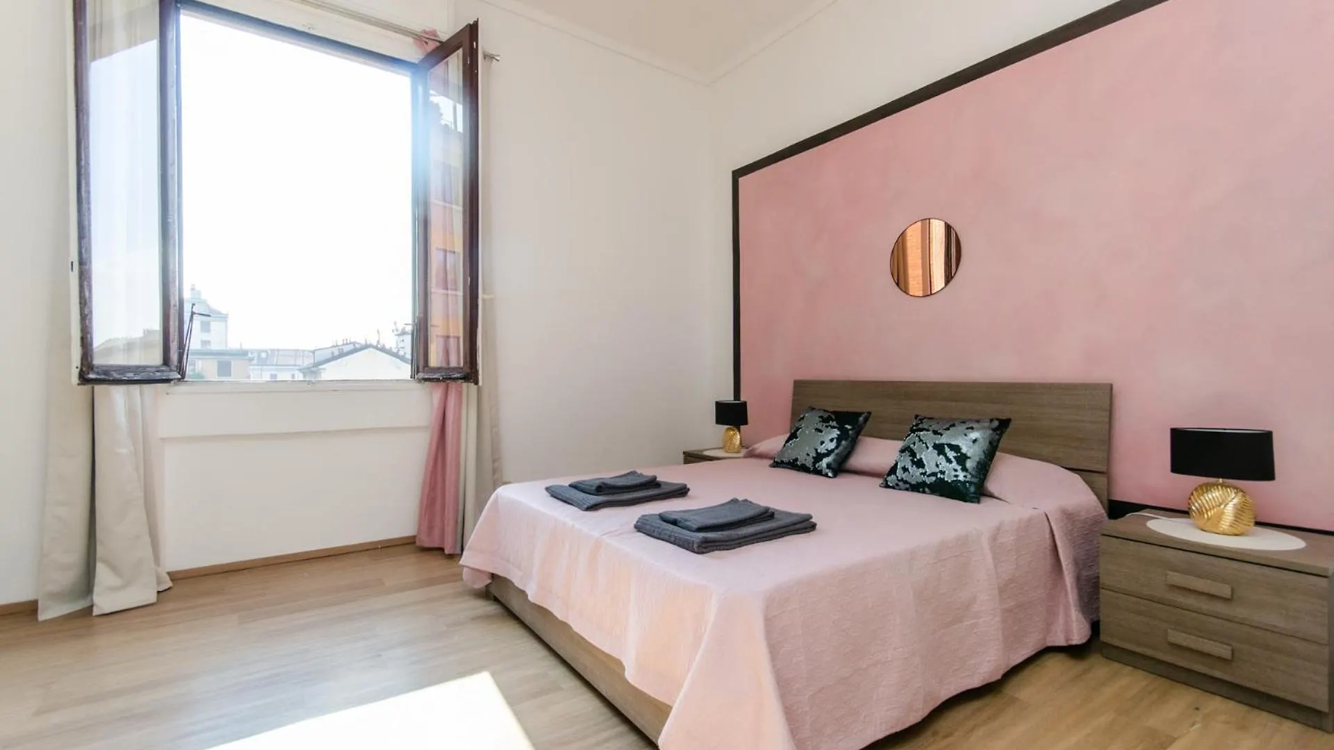 Pink Room Milano Alloggio in famiglia